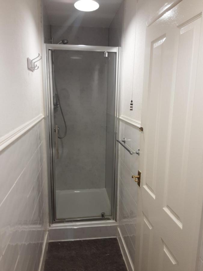 ويموث Valentine Guest House المظهر الخارجي الصورة